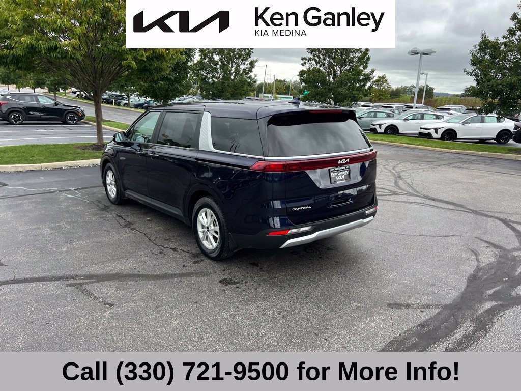 Certified 2024 Kia Carnival LX FWD image 15