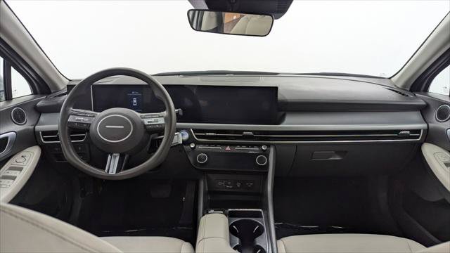 Used 2025 Hyundai Sonata SEL FWD image 26