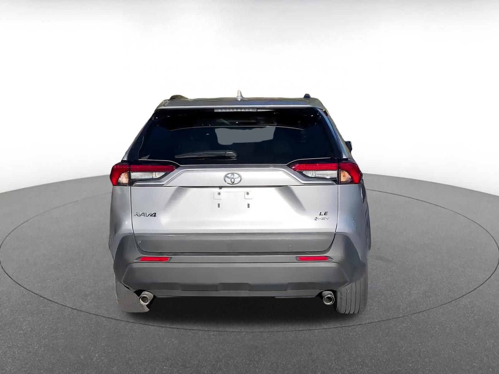Used 2025 Toyota RAV4 LE image 12