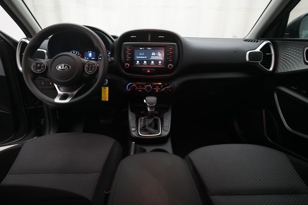 Used 2021 Kia Soul LX FWD image 5