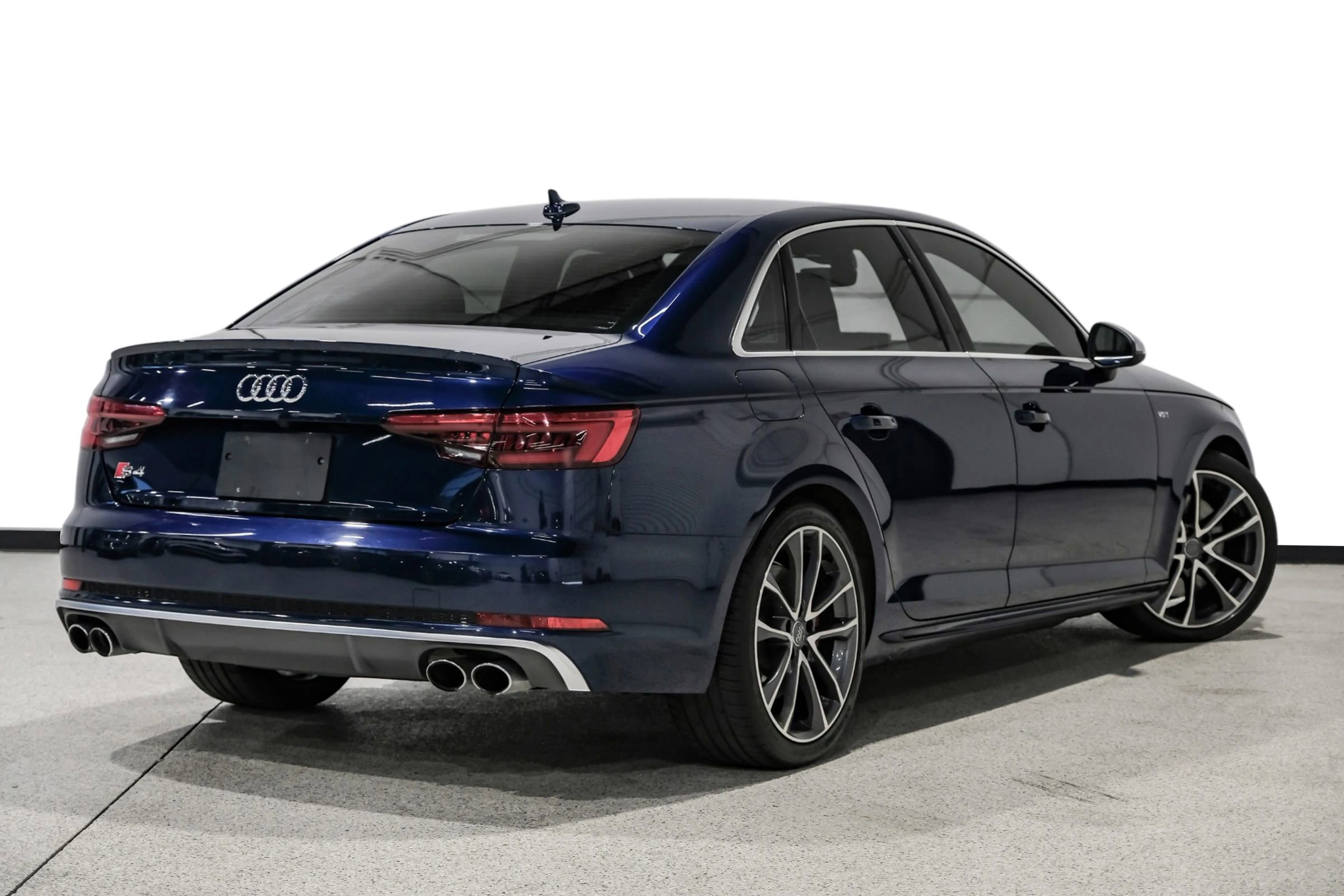 Used 2018 Audi S4 Premium Plus w/ Navigation Package AWD/4WD image 6