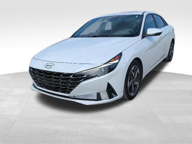 Used 2021 Hyundai Elantra SEL w/ Convenience + Premium Package FWD image 7