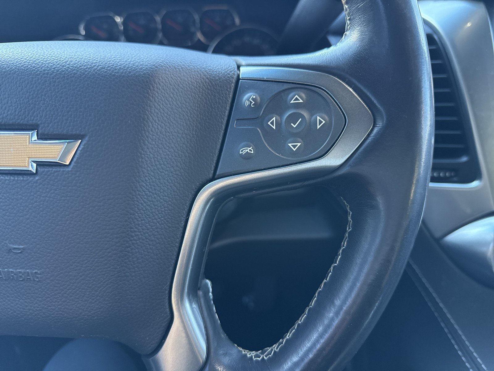 Used 2020 Chevrolet Tahoe LS RWD image 21