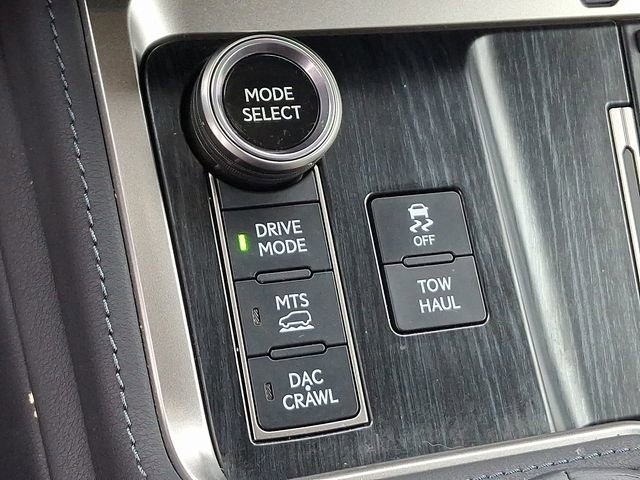 Used 2025 Lexus GX 550 image 14