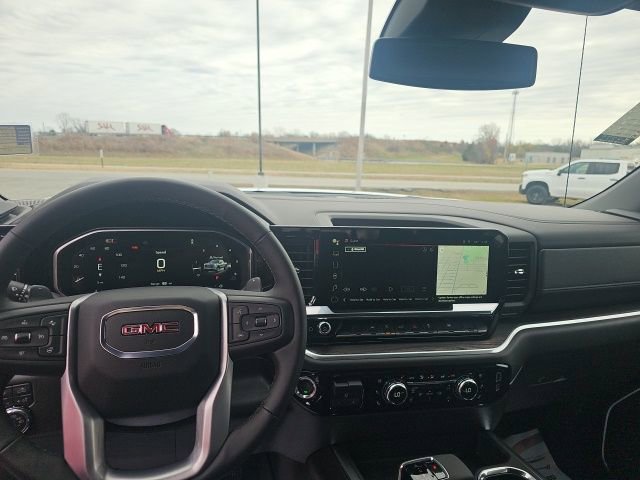 New 2026 GMC Sierra 1500 SLT w/ SLT Premium Package image 15