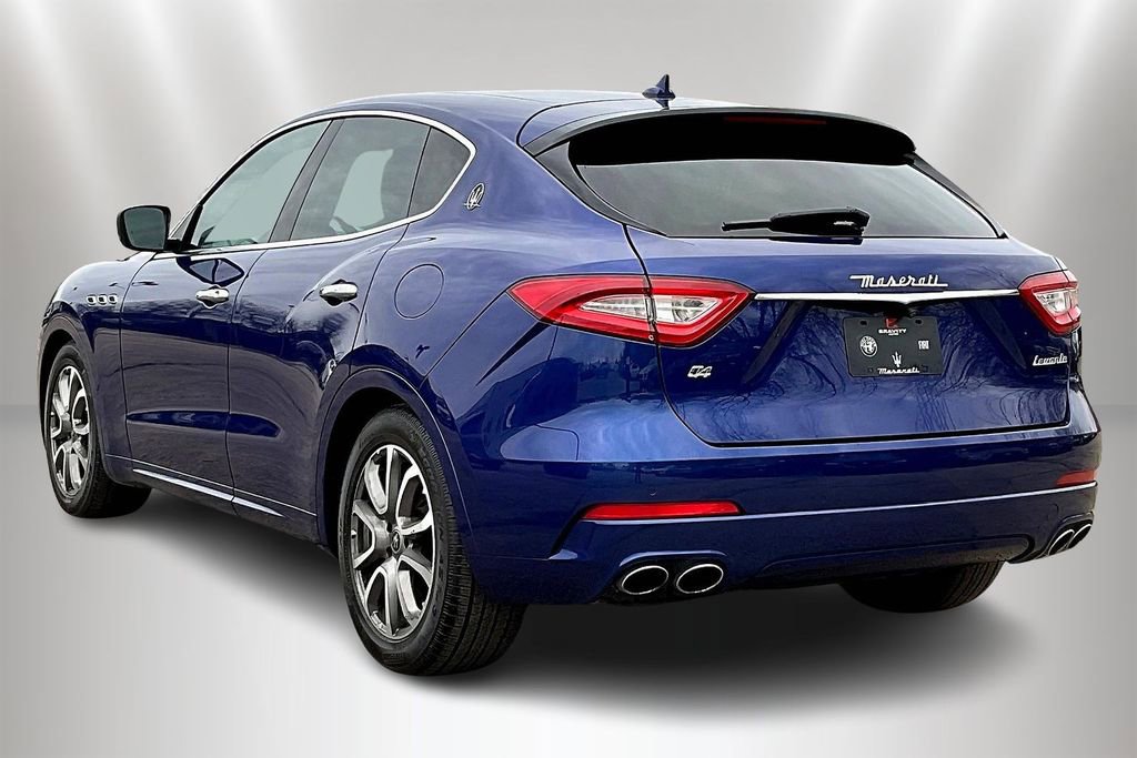 Used 2019 Maserati Levante image 4