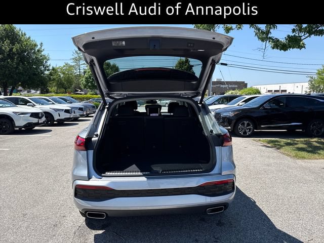 Certified 2025 Audi Q5 Premium w/ Convenience Package AWD/4WD image 13