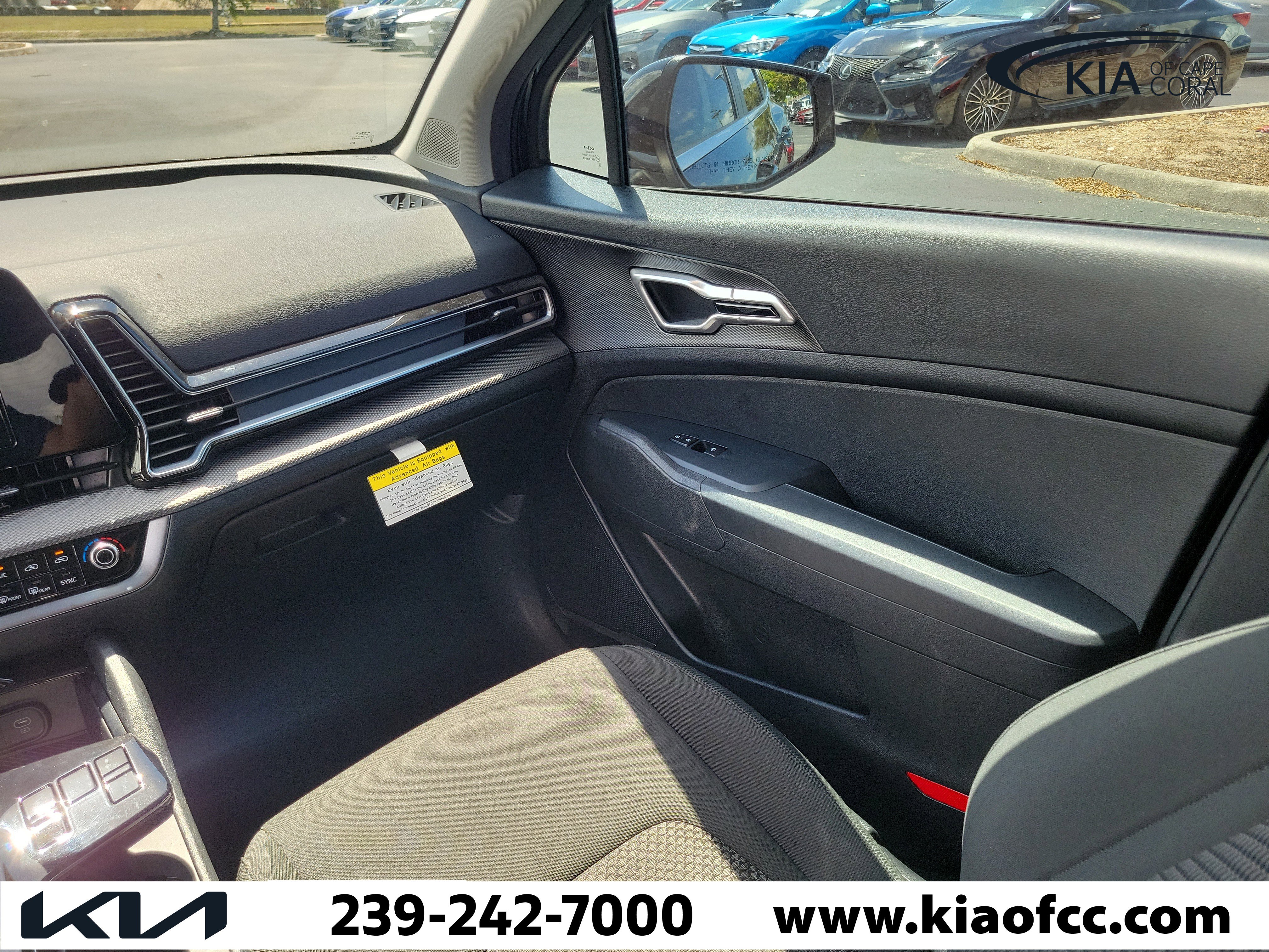Certified 2025 Kia Sportage LX image 17