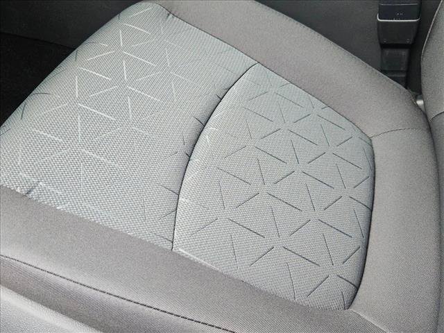New 2025 Toyota RAV4 XLE w/ Convenience Package FWD image 4
