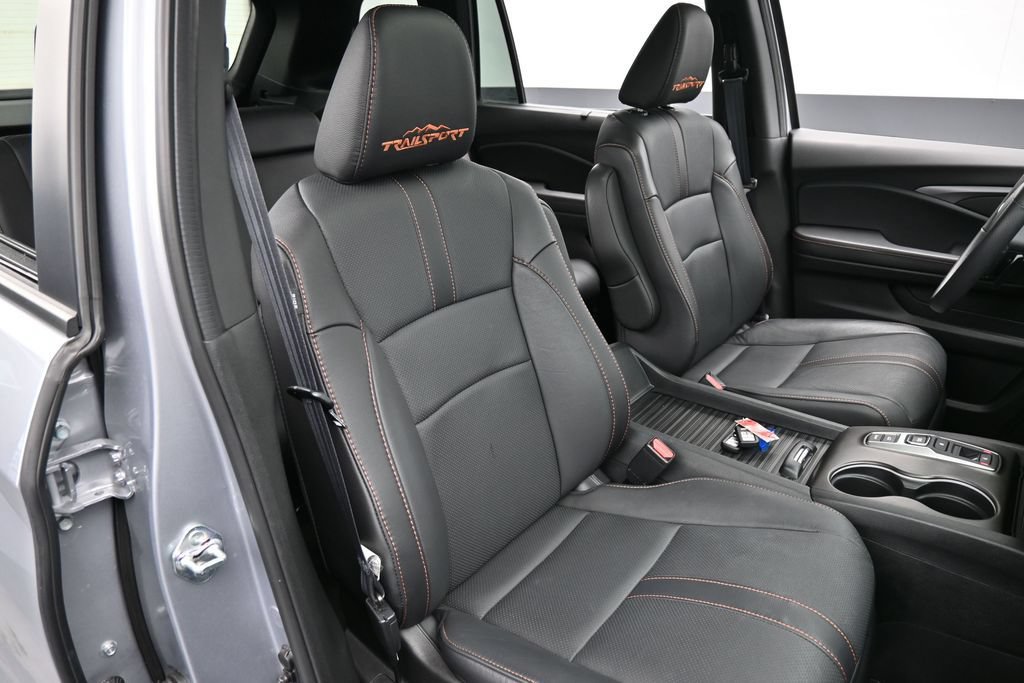 Used 2022 Honda Passport TrailSport image 37
