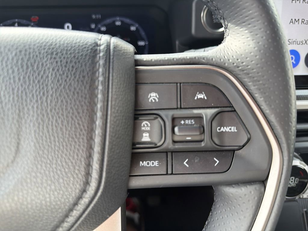 Used 2025 Toyota 4Runner Limited image 28