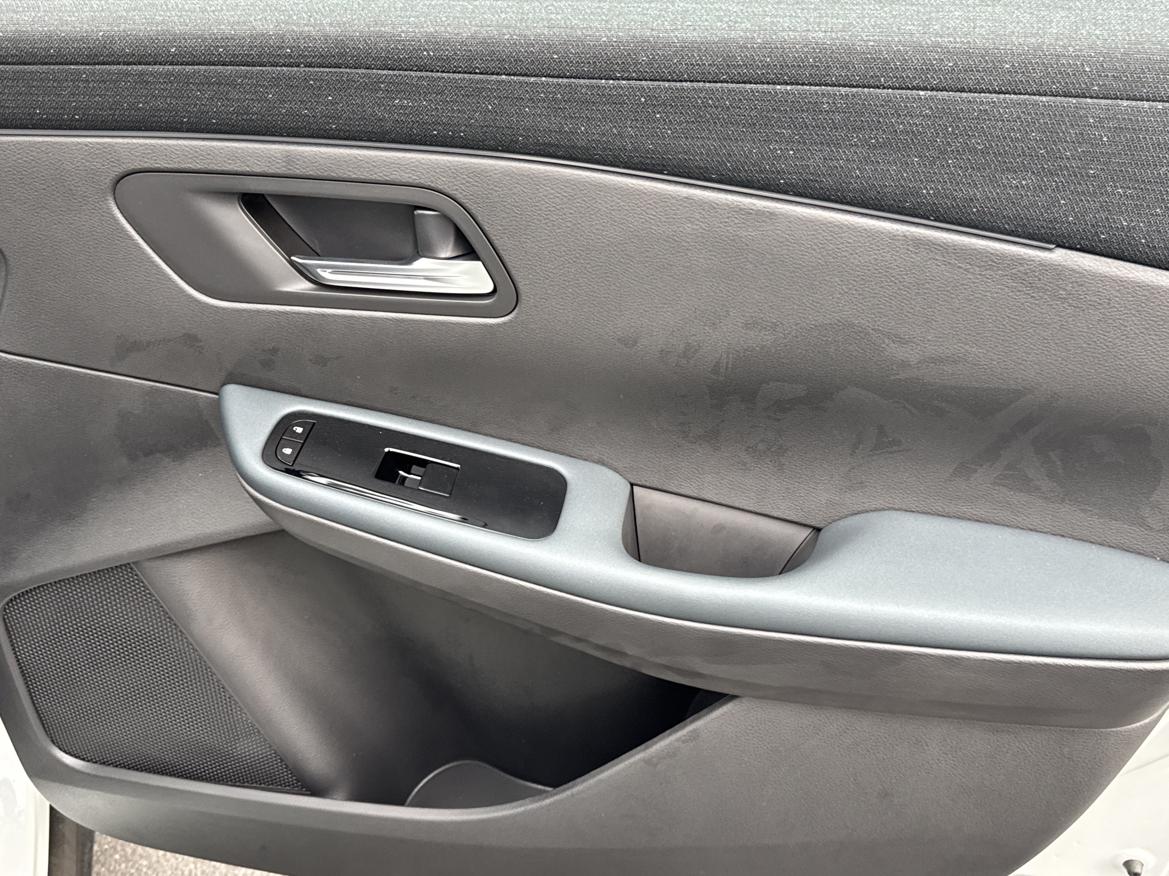 New 2026 Nissan Leaf w/ Floor Mat Package (S+) FWD image 15