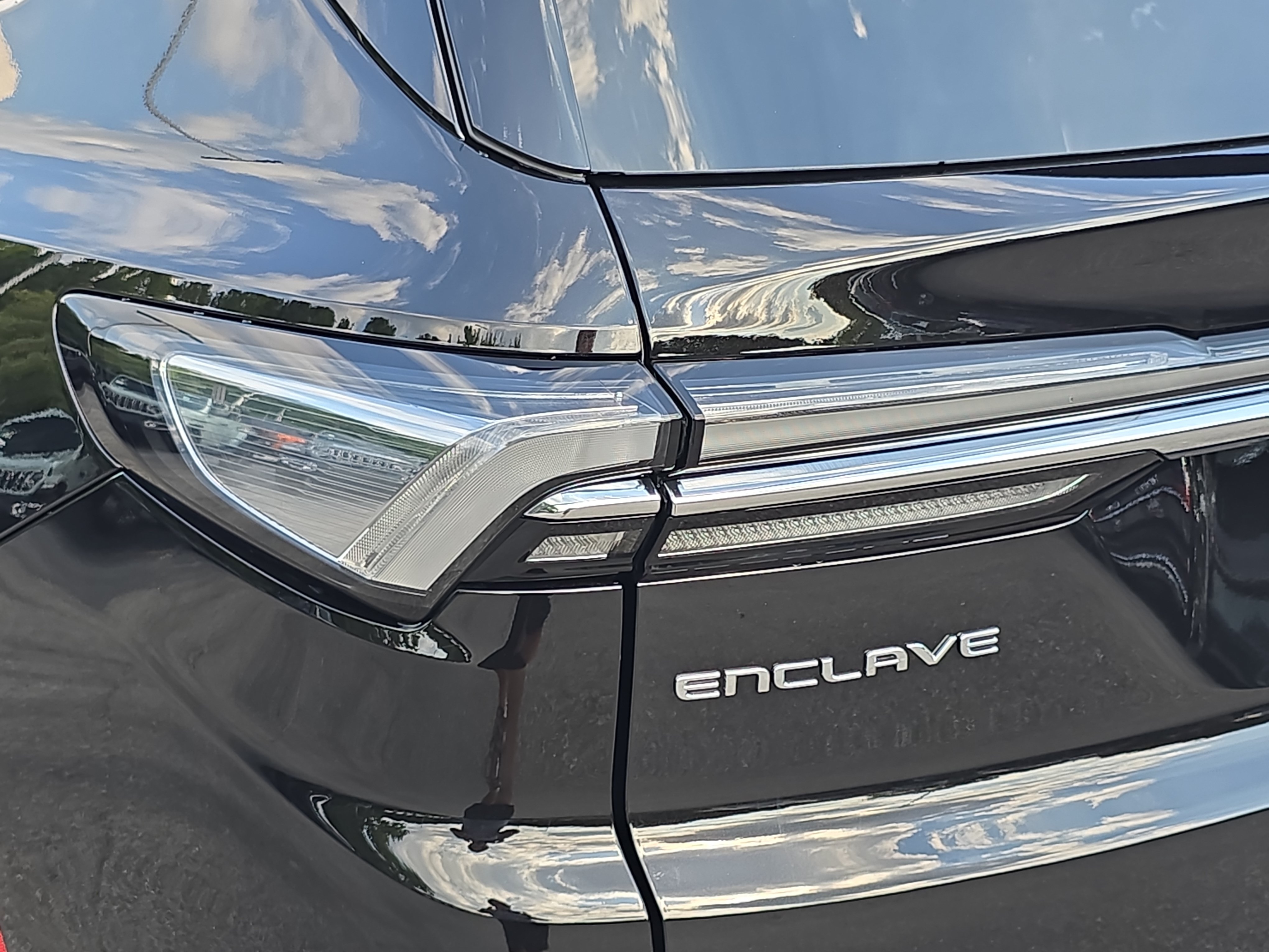 Used 2026 Buick Enclave Avenir w/ Super Cruise Package FWD image 39