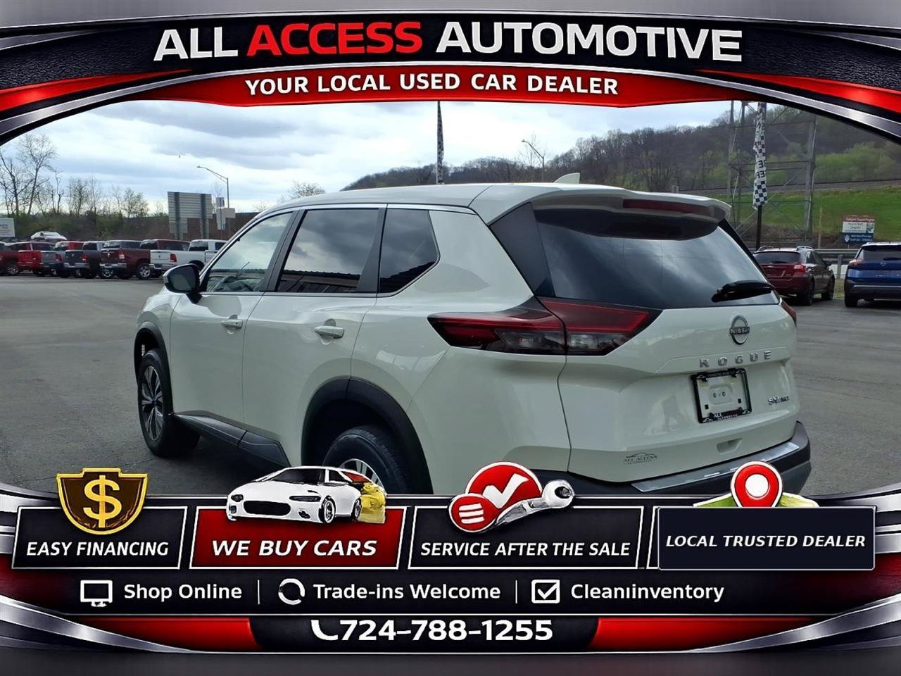 Used 2023 Nissan Rogue SV AWD/4WD image 3