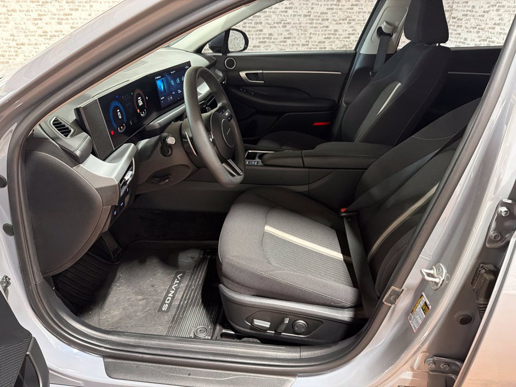 Used 2024 Hyundai Sonata SEL FWD image 26