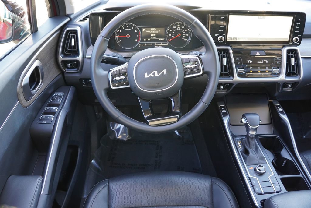 Certified 2023 Kia Sorento S w/ Panoramic Sunroof Package AWD/4WD image 20