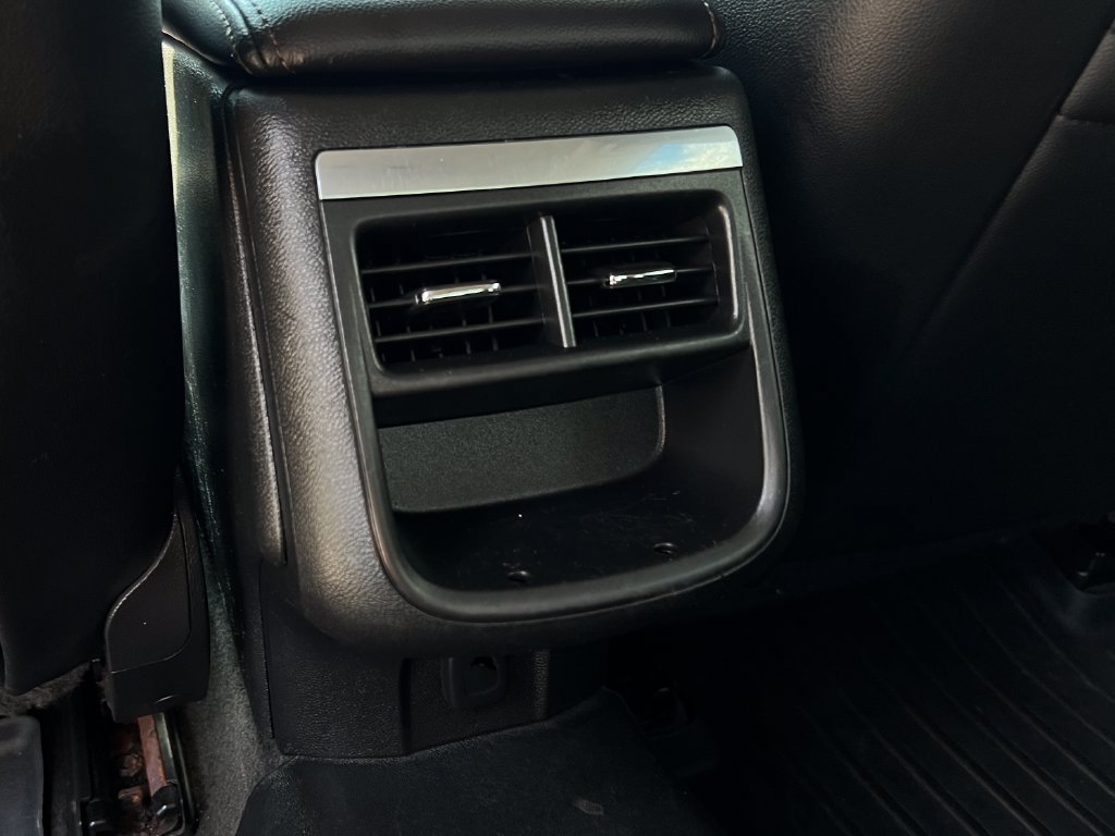 Used 2015 Chevrolet Impala LT w/ Convenience Package FWD image 15