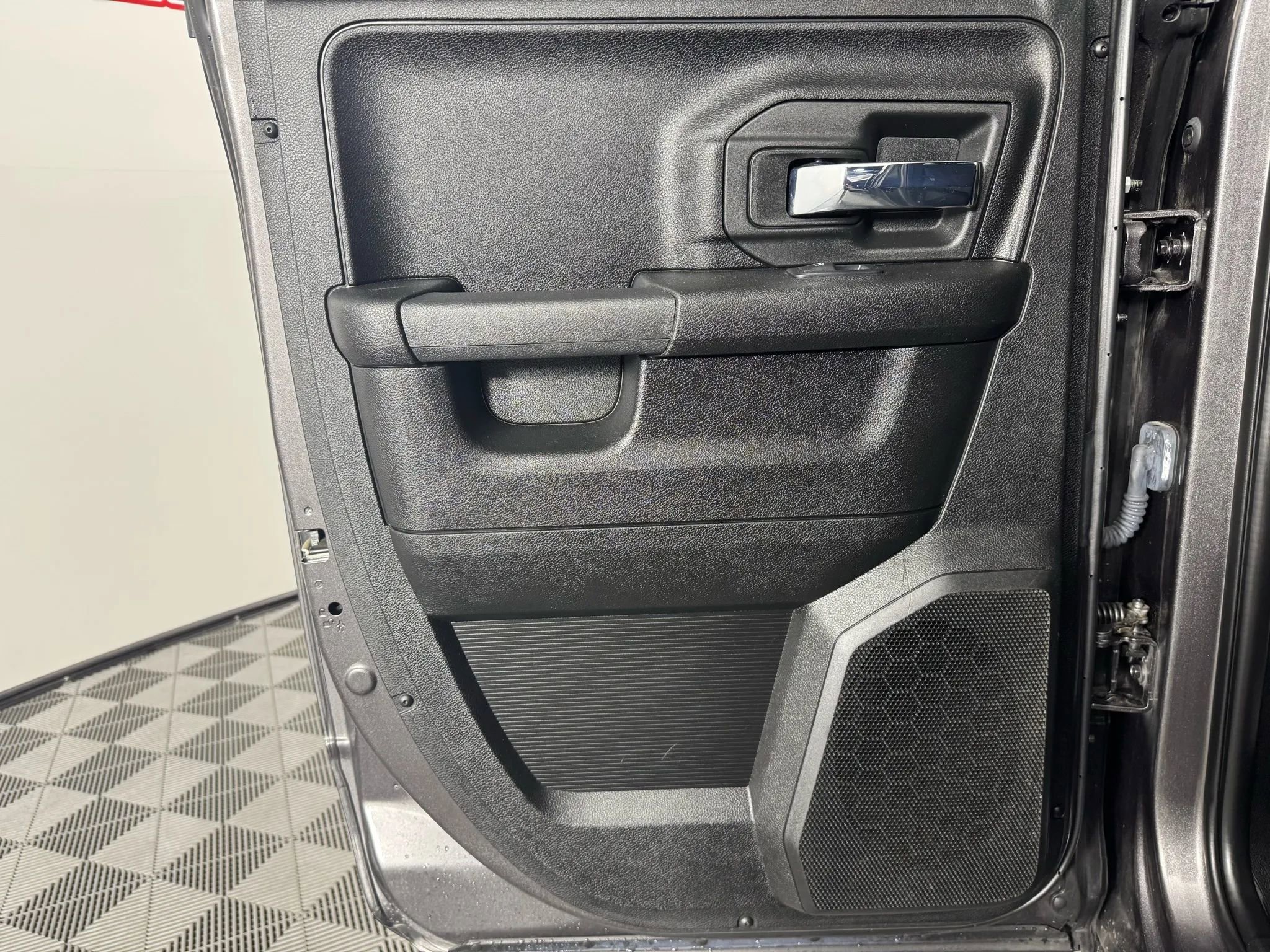 Used 2021 RAM 1500 Classic Warlock w/ Electronics Group image 38