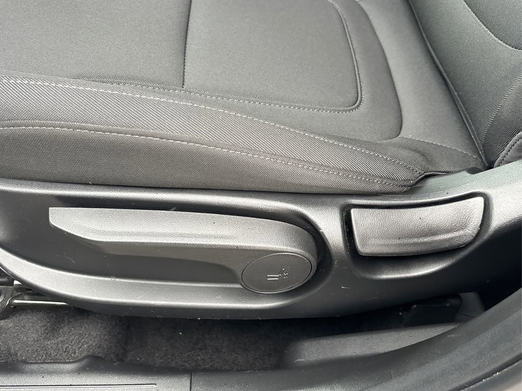 Certified 2025 Hyundai Tucson SE image 22