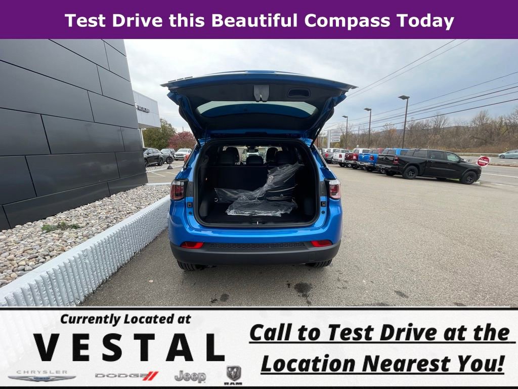 New 2026 Jeep Compass Latitude w/ Quick Order Package 29K image 9