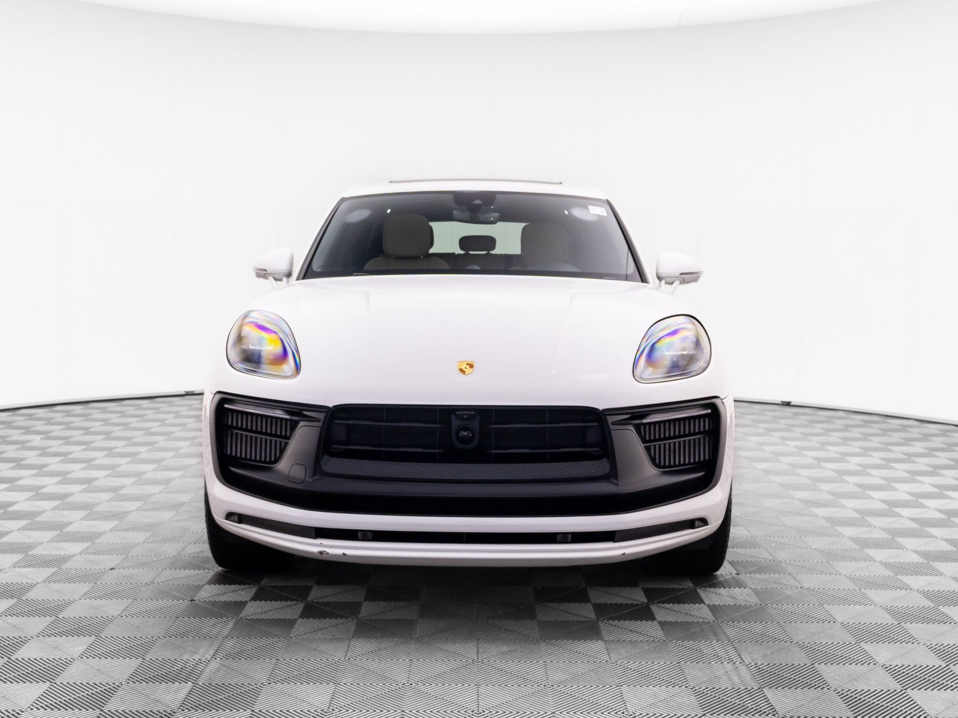 Used 2023 Porsche Macan GTS AWD/4WD image 9