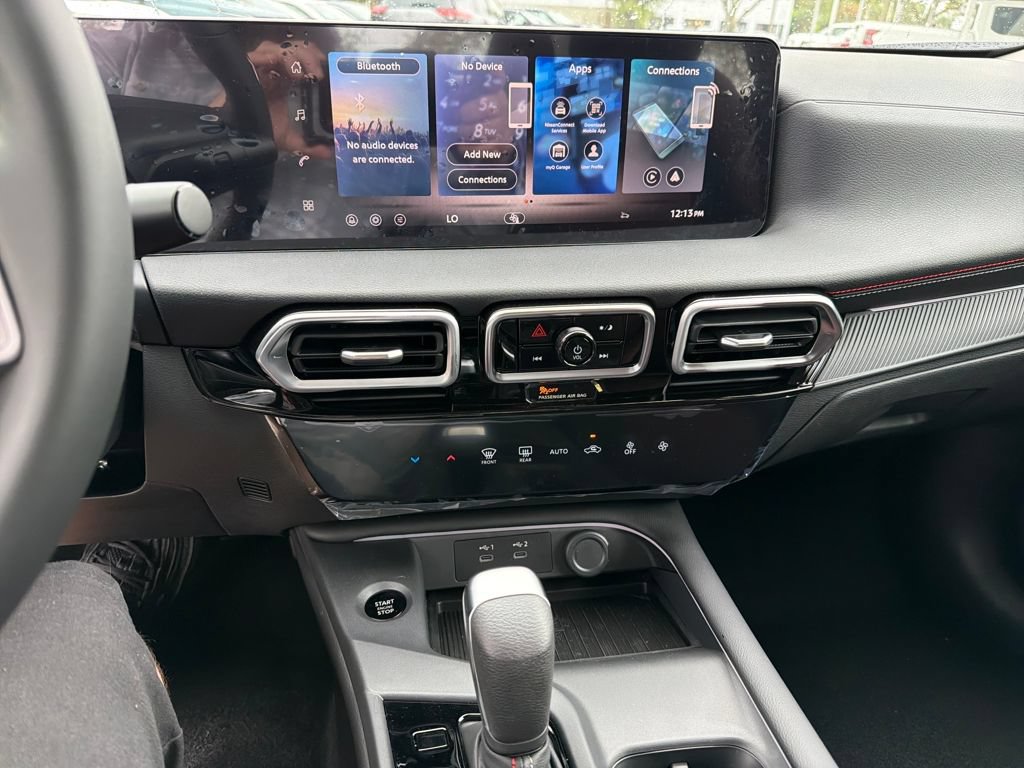 New 2026 Nissan Sentra SR w/ Floor Mat Package FWD image 23