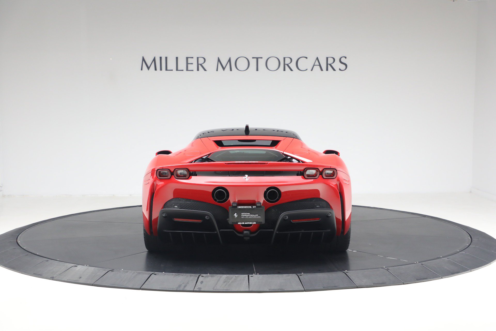 Used 2023 Ferrari SF90 Stradale AWD/4WD image 7