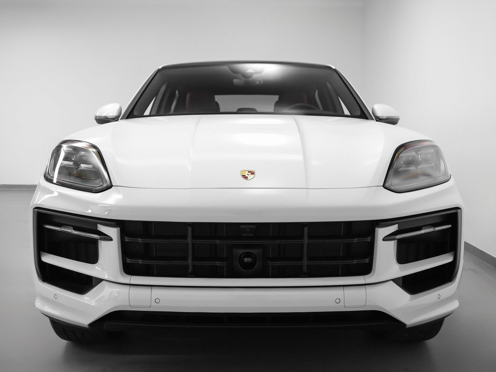 Certified 2026 Porsche Cayenne Coupe AWD/4WD image 8