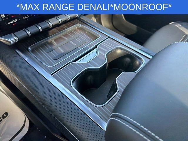 Used 2025 GMC Sierra EV Denali image 33