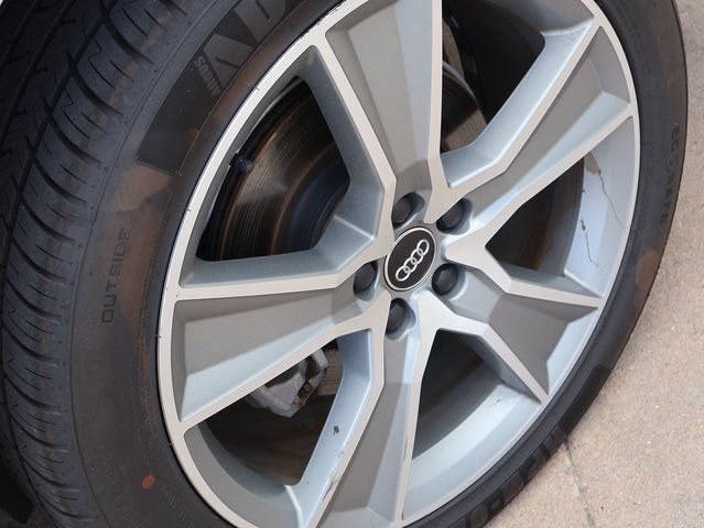 Used 2020 Audi Q5 2.0T Premium Plus w/ Premium Plus Package AWD/4WD image 45