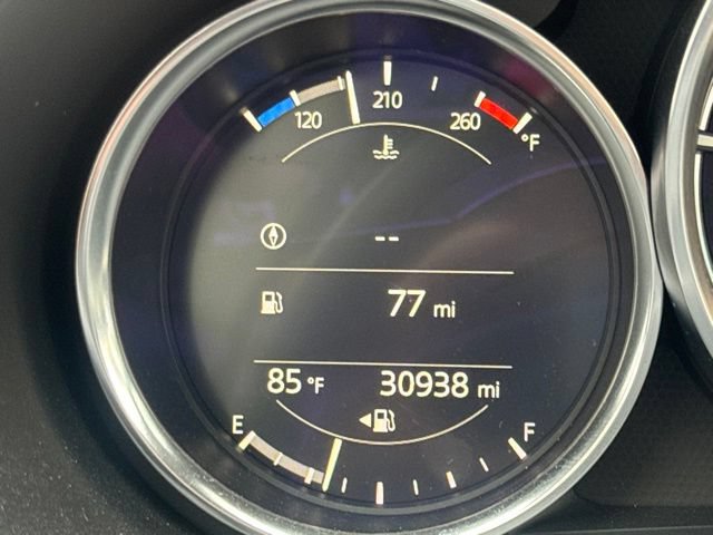 Used 2021 MAZDA MX-5 Miata RF Grand Touring RWD image 16