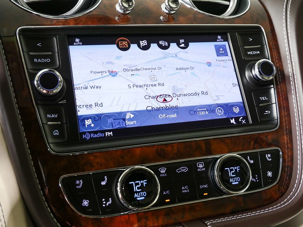 Used 2017 Bentley Bentayga image 15