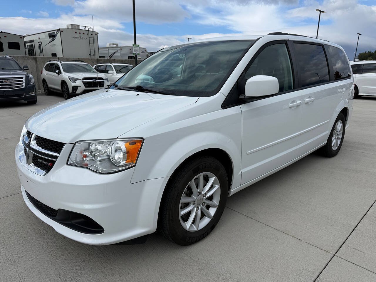 Used 2016 Dodge Grand Caravan SXT FWD image 7