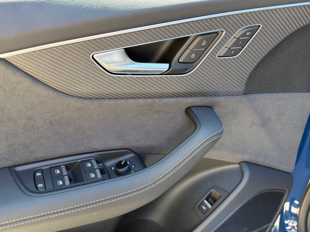 New 2026 Audi SQ8 Prestige AWD/4WD image 26
