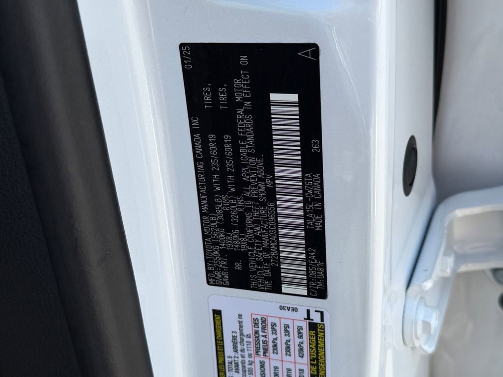 Used 2025 Lexus RX 350 Premium image 28