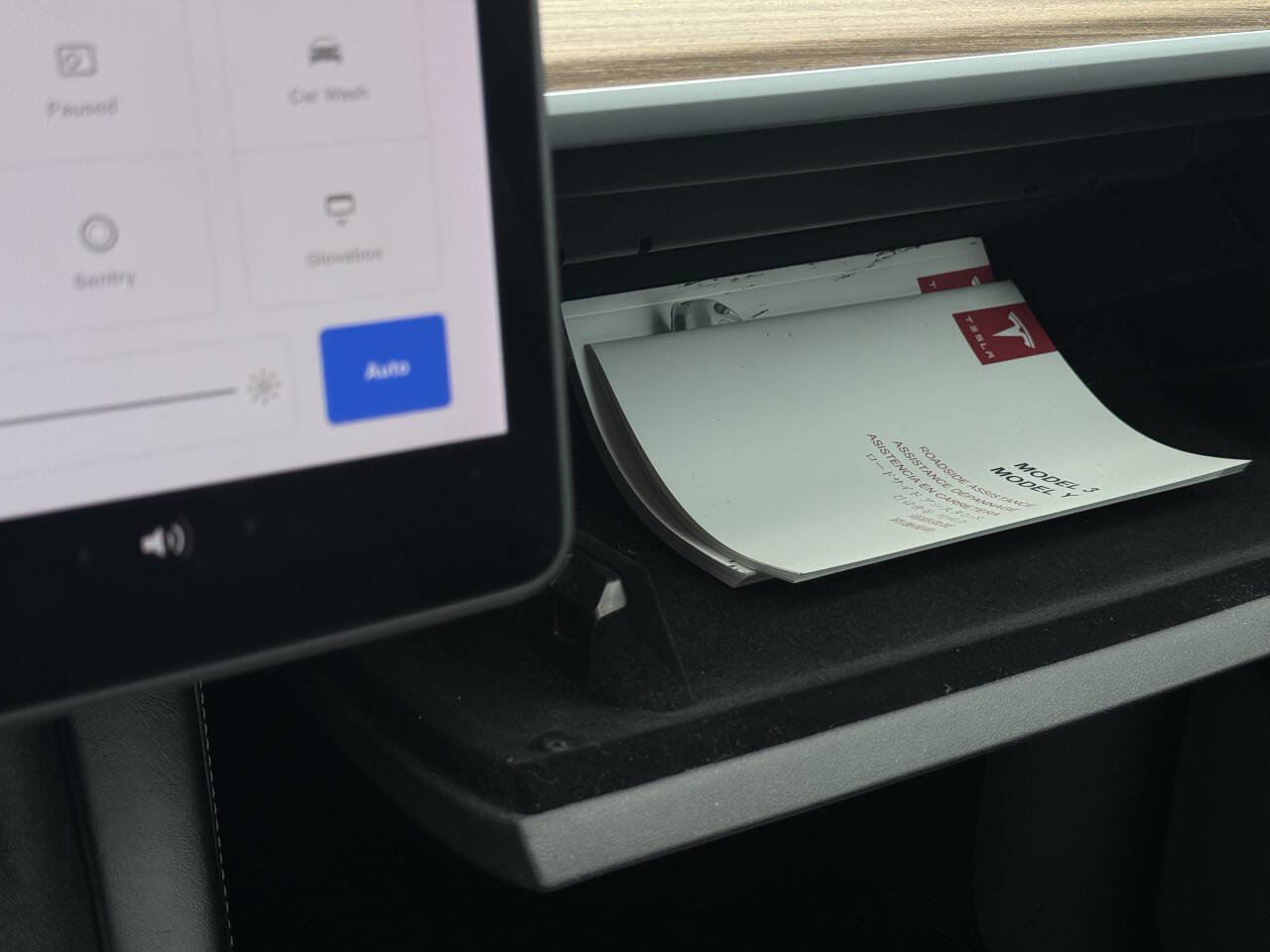 Used 2021 Tesla Model Y Long Range image 24