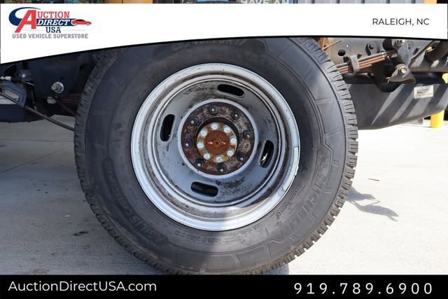 Used 2021 Ford F350 XL w/ Power Equipment Group image 37