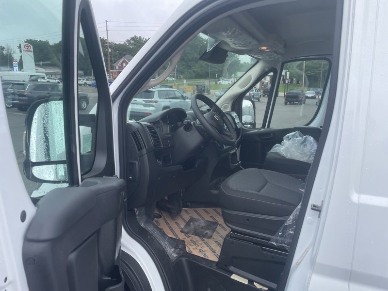 New 2025 RAM ProMaster 2500 w/ Convenience Group image 12