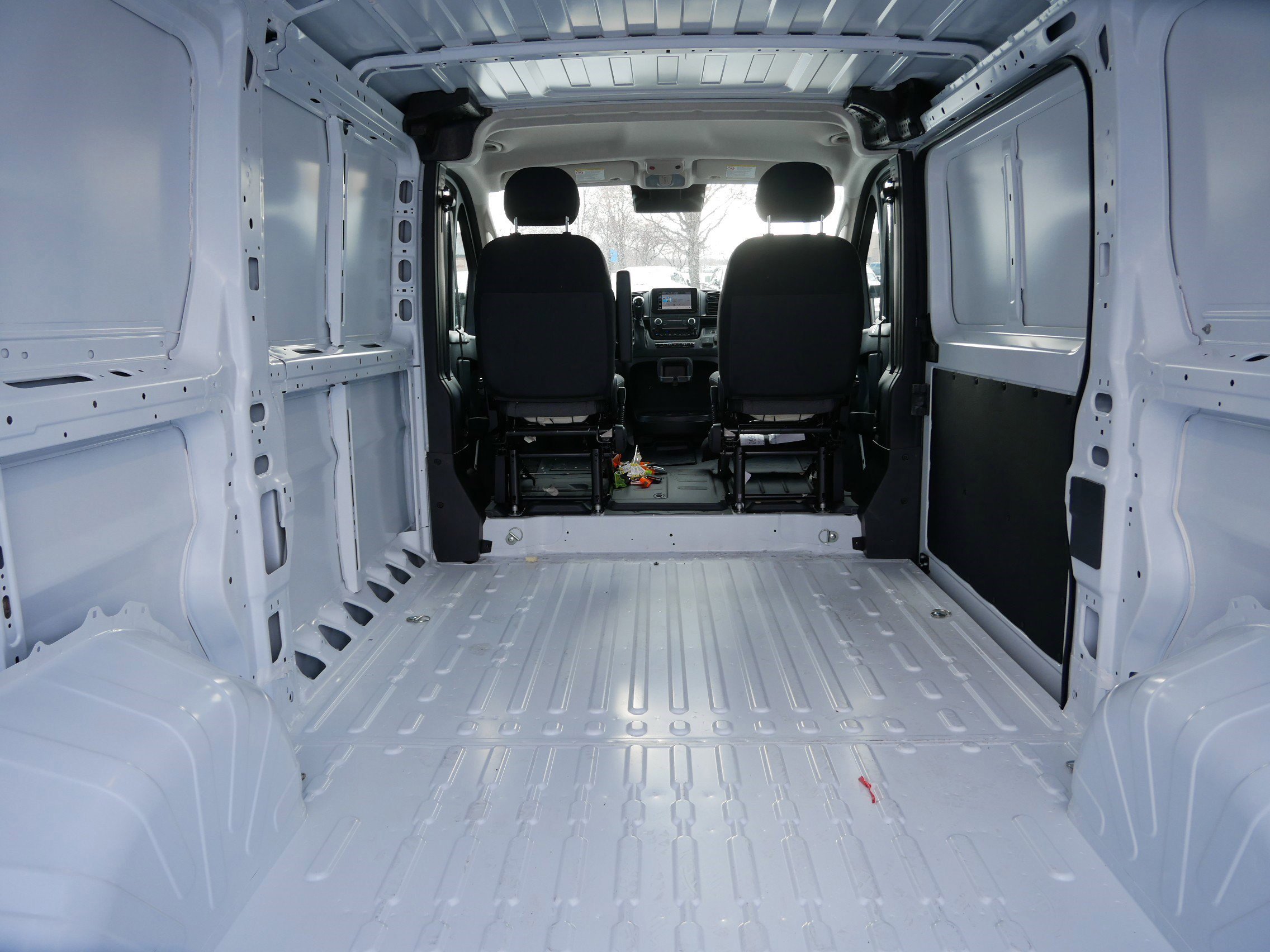 New 2026 RAM ProMaster 1500 w/ Convenience Group image 10