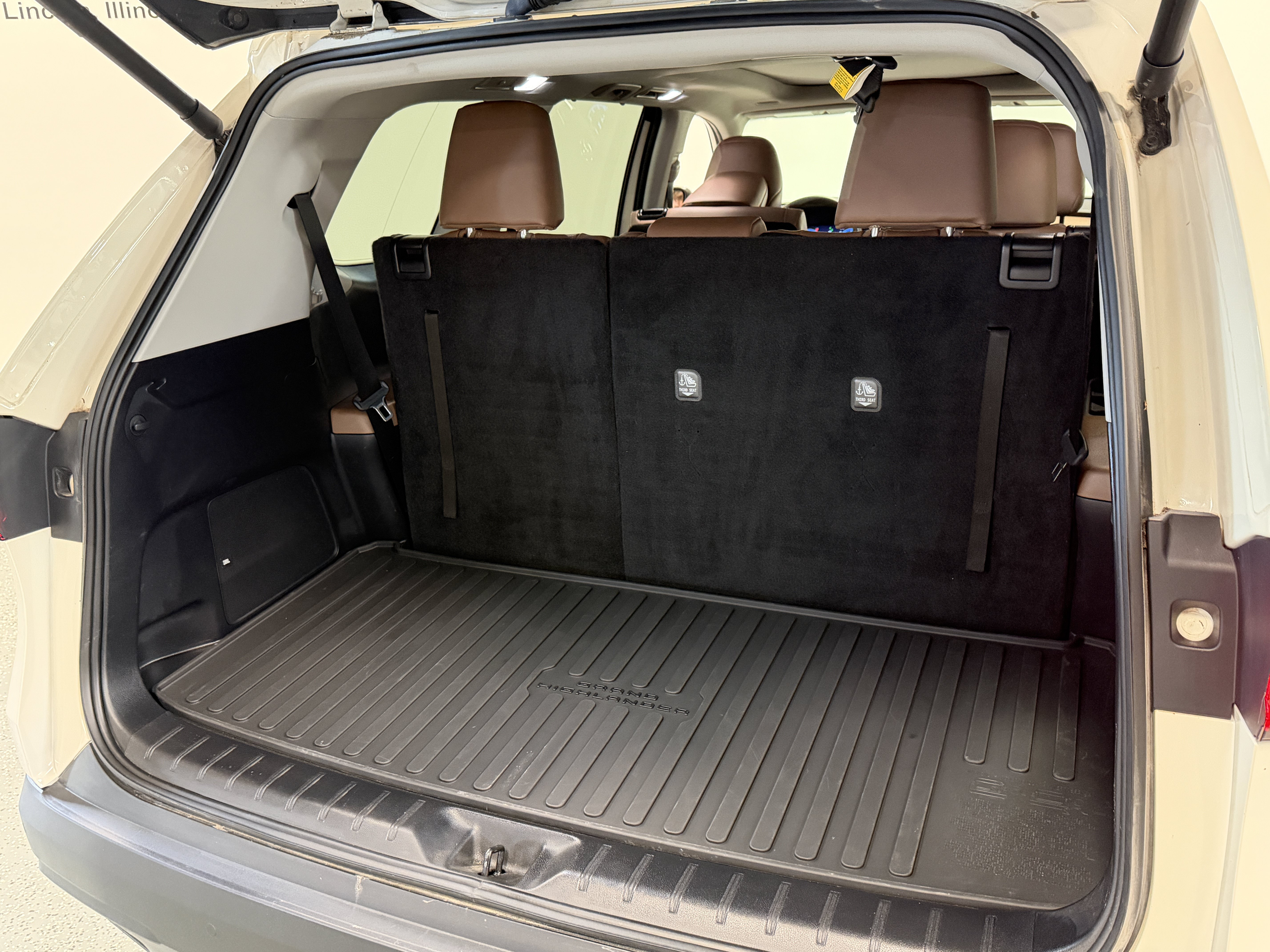 Used 2024 Toyota Grand Highlander AWD image 24