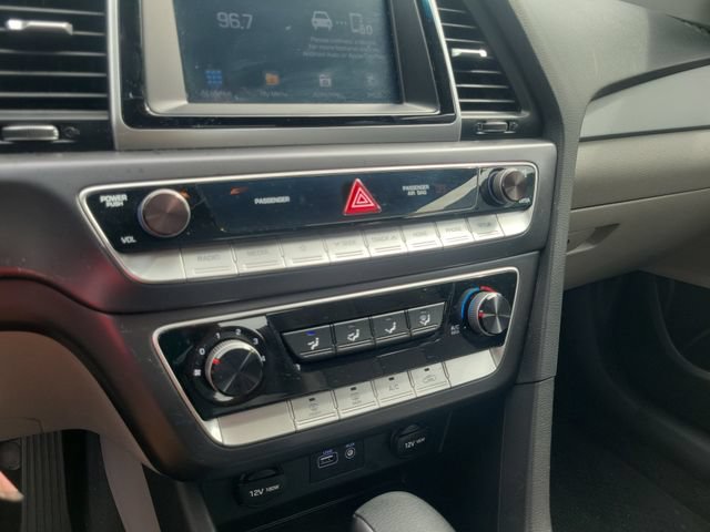Used 2018 Hyundai Sonata SE FWD image 20