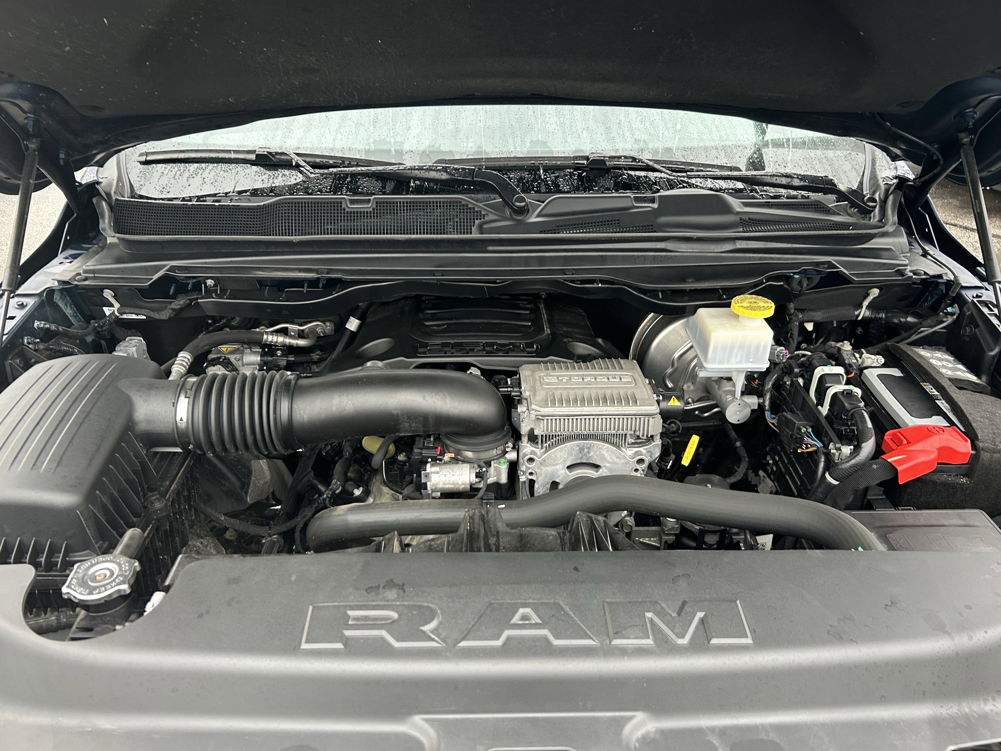 Used 2024 RAM 1500 Laramie image 29