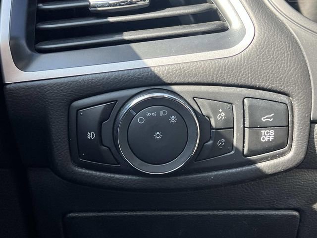 Certified 2024 Ford Edge SEL w/ Sport Appearance Package image 30