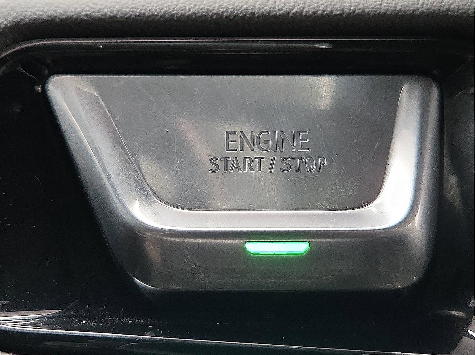 Used 2025 GMC Yukon Denali image 19