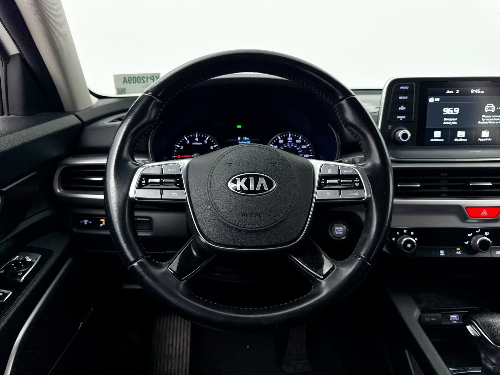 Used 2021 Kia Telluride LX FWD image 3
