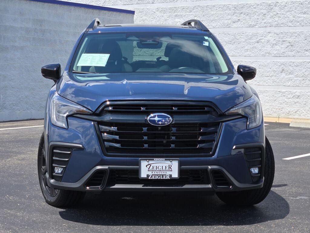 Used 2024 Subaru Ascent Onyx Edition Limited AWD/4WD image 3
