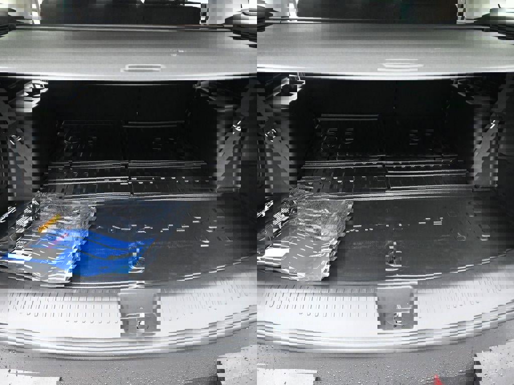 New 2026 Hyundai Santa Fe SE image 31