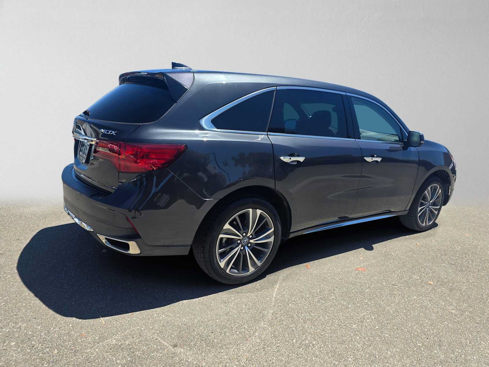Used 2019 Acura MDX w/ Technology Package FWD image 3