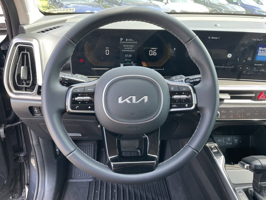New 2025 Kia Sorento S w/ Panoramic Sunroof Package image 9