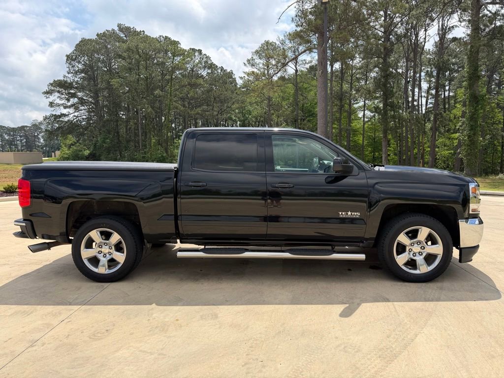 Used 2018 Chevrolet Silverado 1500 LT w/ Texas Edition RWD image 6